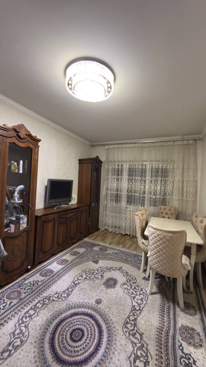 2 xonali kvartira yakkasaroyda