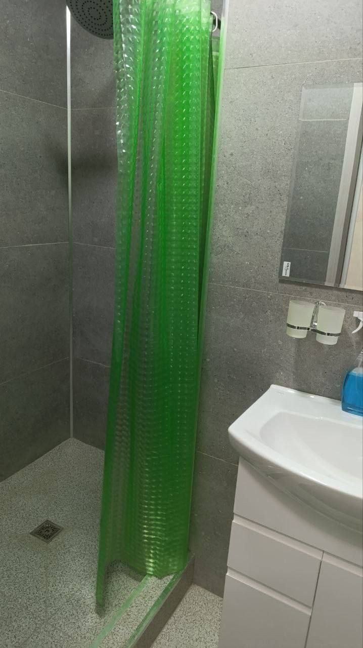 3 xonali kvartira shayxontohurda