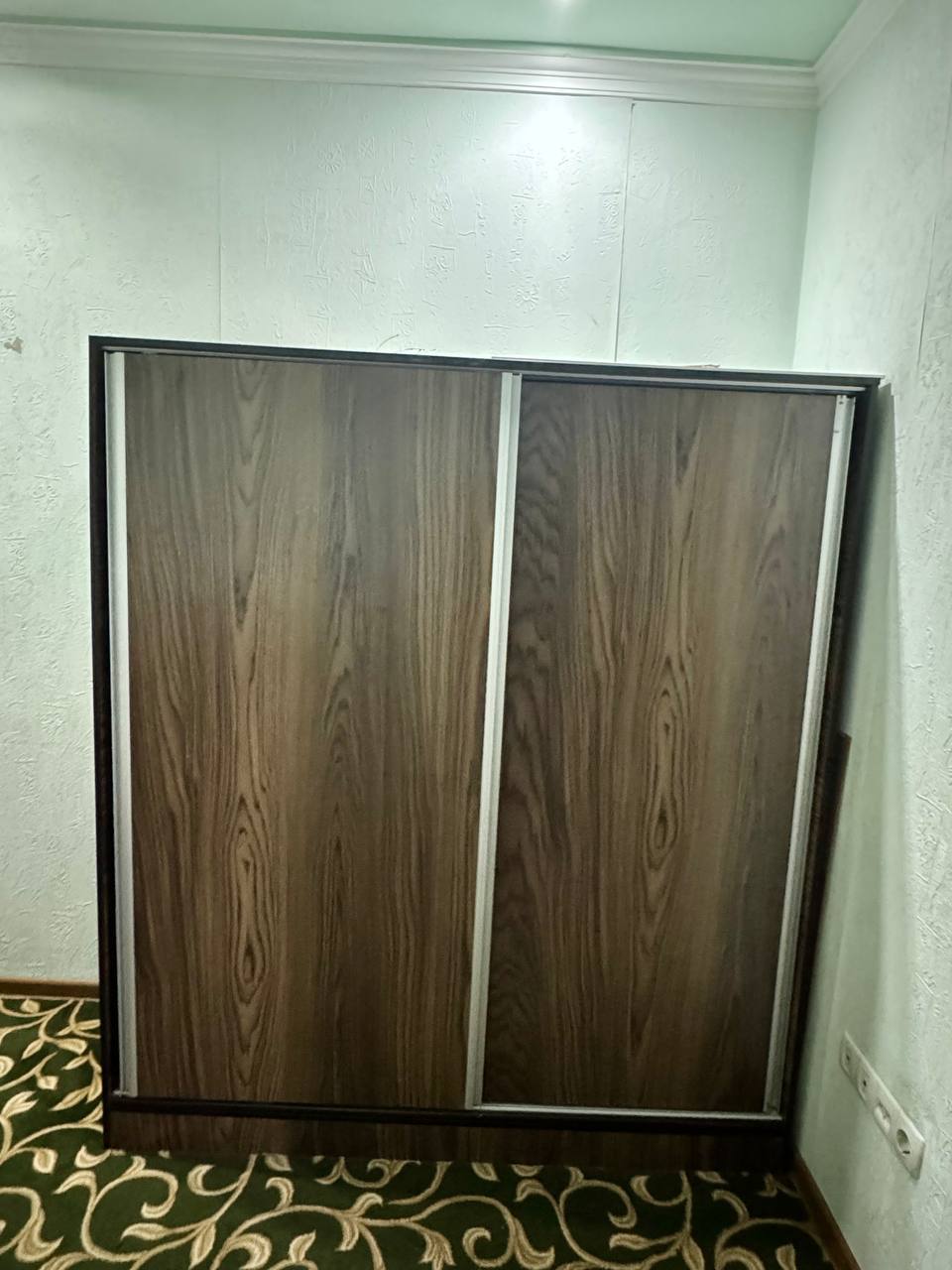 3 xonali kvartira Minorda