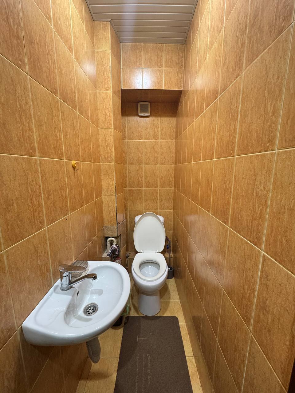 3 xonali kvartira Minorda