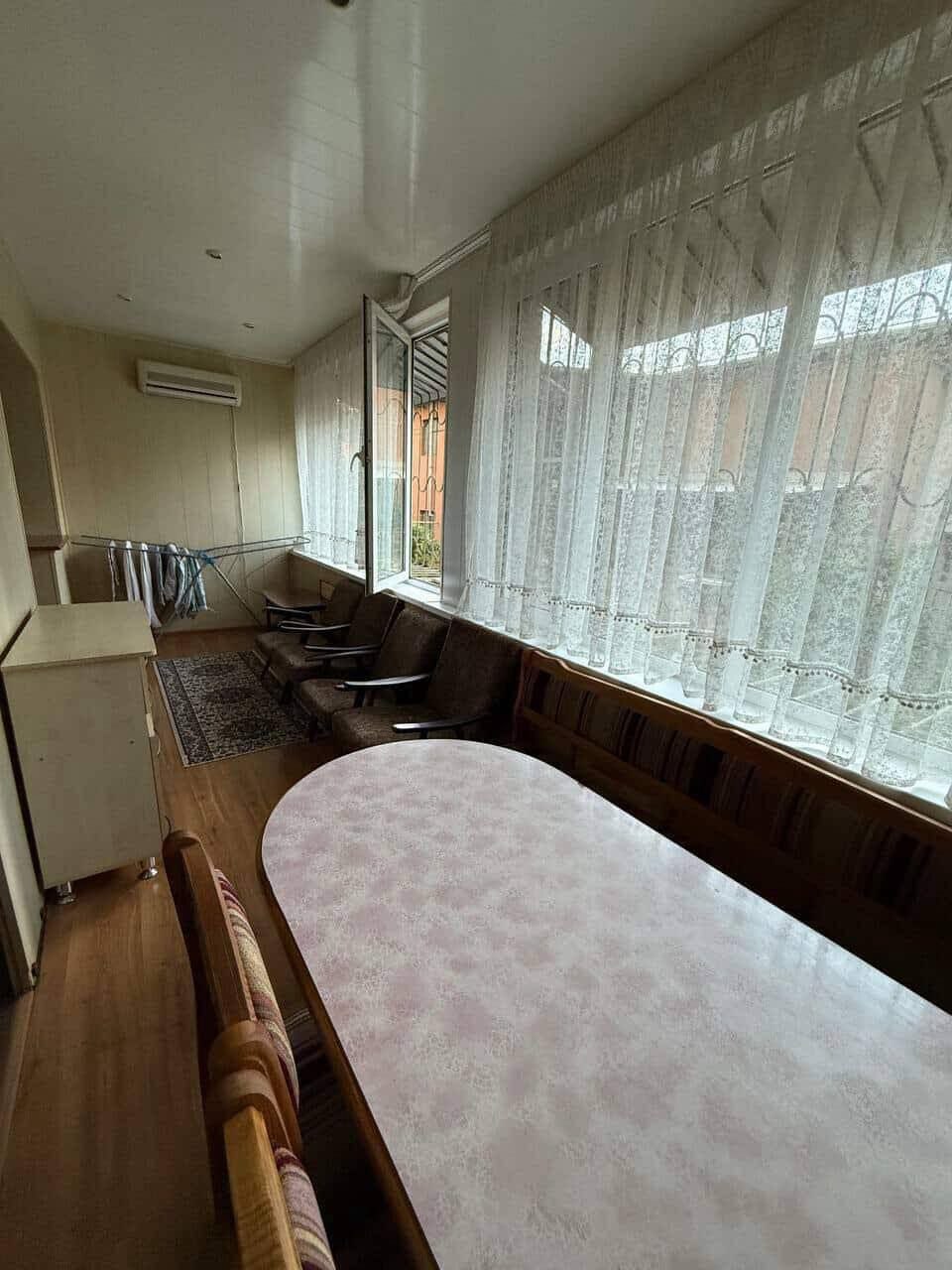 3 xonali kvartira Shahristonda